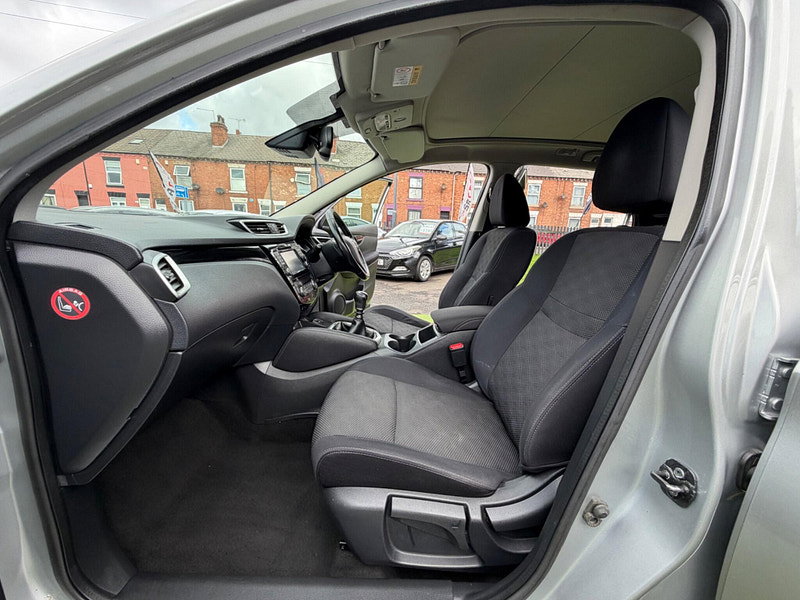 Nissan Qashqai 1.5 dCi N-Connecta SUV 5dr Diesel Manual 2WD Euro 6 (s/s) (110 ps) 5dr Manual 2026