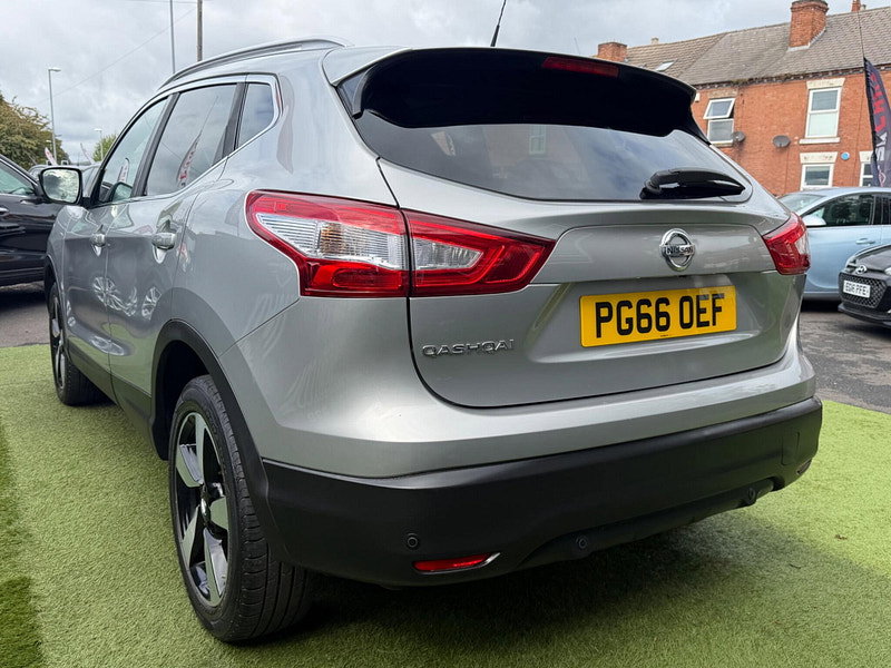 Nissan Qashqai 1.5 dCi N-Connecta SUV 5dr Diesel Manual 2WD Euro 6 (s/s) (110 ps) 5dr Manual 2026