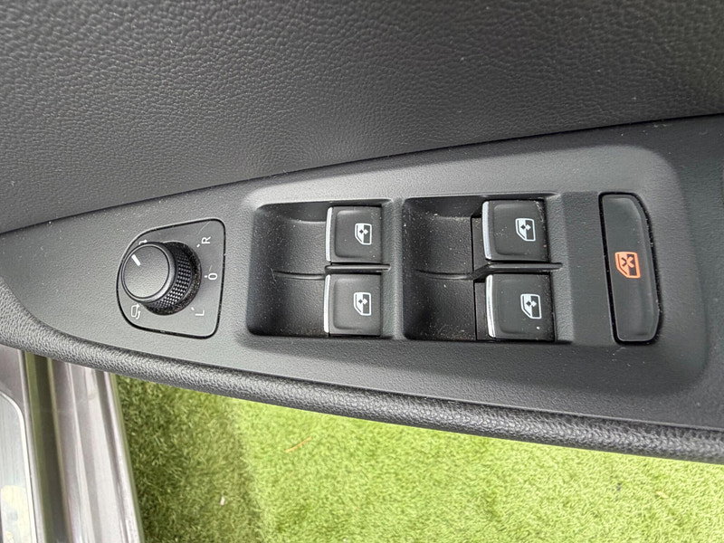 Seat Leon 2.0 TDI FR Hatchback 5dr Diesel Manual Euro 6 (s/s) (150 ps) 5dr Manual 2026