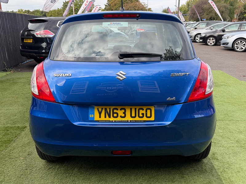 Suzuki Swift 1.2 SZ3 Hatchback 5dr Petrol Manual ALLGRIP Euro 5 (94 ps) 5dr Manual 2026