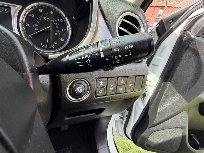 Suzuki Vitara 1.6 SZ5 SUV 5dr Petrol Manual Euro 6 (s/s) (120 ps) 5dr Manual 2026