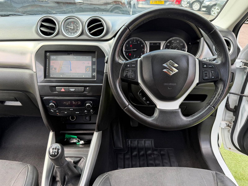 Suzuki Vitara 1.6 SZ5 SUV 5dr Petrol Manual Euro 6 (s/s) (120 ps) 5dr Manual 2026