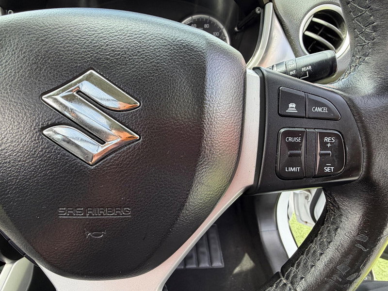Suzuki Vitara 1.6 SZ5 SUV 5dr Petrol Manual Euro 6 (s/s) (120 ps) 5dr Manual 2026
