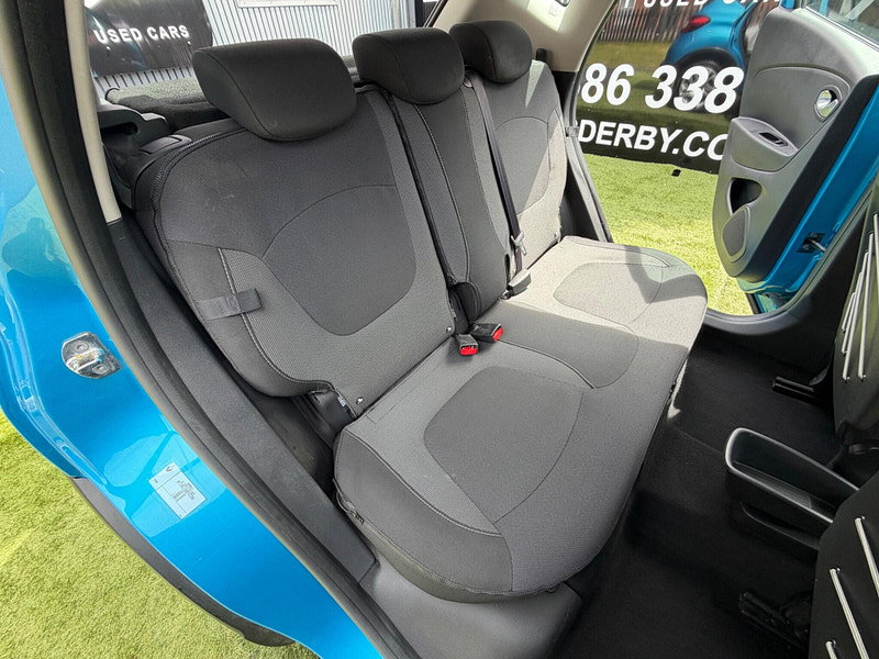 Renault Captur 1.5 dCi ENERGY Dynamique Nav SUV 5dr Diesel Manual Euro 6 (s/s) (90 ps) 5dr Manual 2026