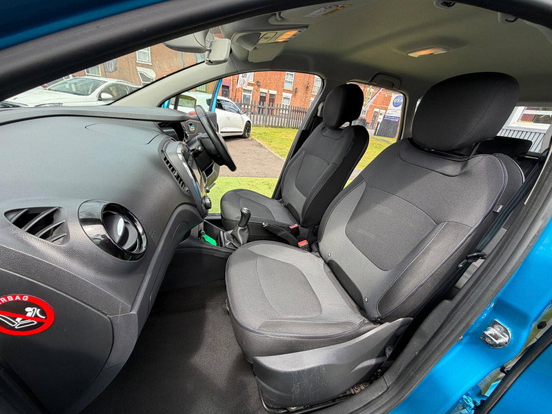 Renault Captur 1.5 dCi ENERGY Dynamique Nav SUV 5dr Diesel Manual Euro 6 (s/s) (90 ps) 5dr Manual 2026