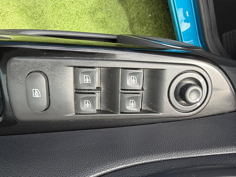 Renault Captur 1.5 dCi ENERGY Dynamique Nav SUV 5dr Diesel Manual Euro 6 (s/s) (90 ps) 5dr Manual 2026