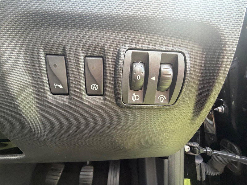 Renault Captur 1.5 dCi ENERGY Dynamique S Nav SUV 5dr Diesel Manual Euro 6 (s/s) (110 ps) 5dr Manual 2026