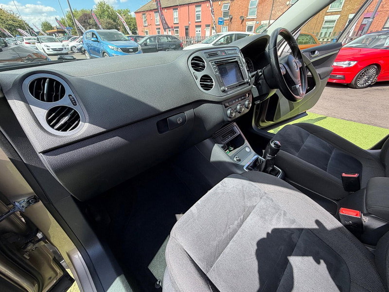 Volkswagen Tiguan 2.0 TDI BlueMotion Tech Match Edition SUV 5dr Diesel Manual 4WD Euro 6 (s/s) (150 ps) 5dr Manual 2026
