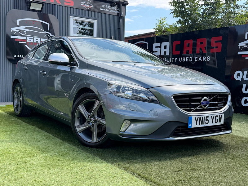 Volvo V40 1.6 D2 R-Design Nav Hatchback 5dr Diesel Manual Euro 5 (s/s) (115 ps) 5dr Manual 2026
