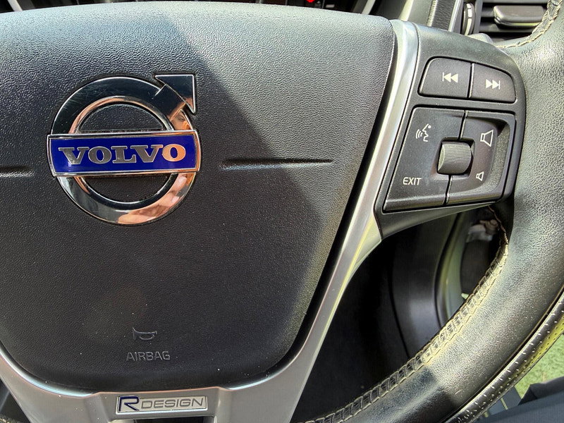 Volvo V40 1.6 D2 R-Design Nav Hatchback 5dr Diesel Manual Euro 5 (s/s) (115 ps) 5dr Manual 2026