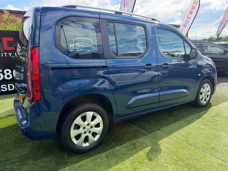 Vauxhall Combo Life 1.5 Turbo D BlueInjection Energy MPV 5dr Diesel Manual Euro 6 (s/s) (7 Seat) (100 ps) 5dr Manual 2026