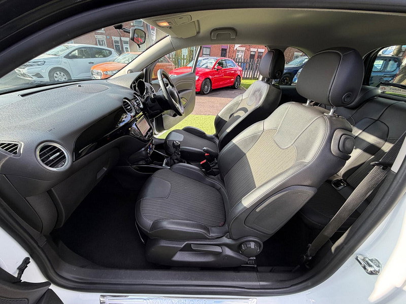 Vauxhall ADAM 1.4 16v GLAM Hatchback 3dr Petrol Manual Euro 5 (100 ps) 3dr Manual 2026