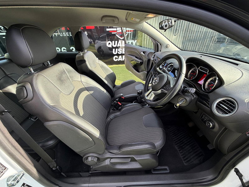 Vauxhall ADAM 1.4 16v GLAM Hatchback 3dr Petrol Manual Euro 5 (100 ps) 3dr Manual 2026