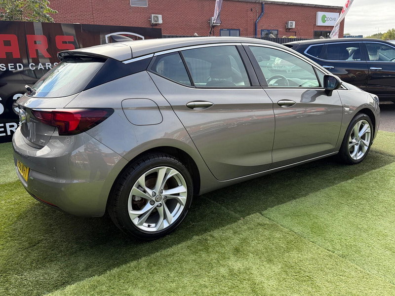 Vauxhall Astra 1.6 CDTi BlueInjection SRi Nav Hatchback 5dr Diesel Manual Euro 6 (s/s) (136 ps) 5dr Manual 2026