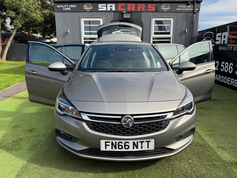 Vauxhall Astra 1.6 CDTi BlueInjection SRi Nav Hatchback 5dr Diesel Manual Euro 6 (s/s) (136 ps) 5dr Manual 2026