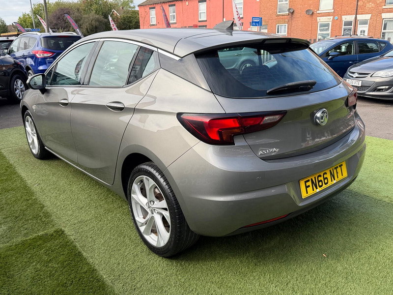 Vauxhall Astra 1.6 CDTi BlueInjection SRi Nav Hatchback 5dr Diesel Manual Euro 6 (s/s) (136 ps) 5dr Manual 2026