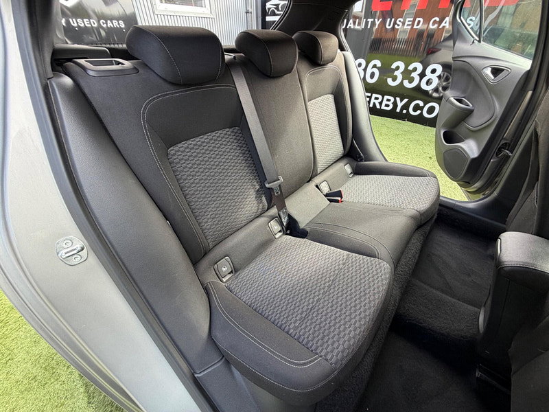 Vauxhall Astra 1.6 CDTi BlueInjection SRi Nav Hatchback 5dr Diesel Manual Euro 6 (s/s) (136 ps) 5dr Manual 2026