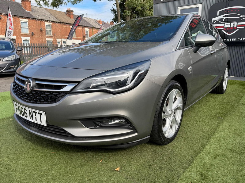 Vauxhall Astra 1.6 CDTi BlueInjection SRi Nav Hatchback 5dr Diesel Manual Euro 6 (s/s) (136 ps) 5dr Manual 2026