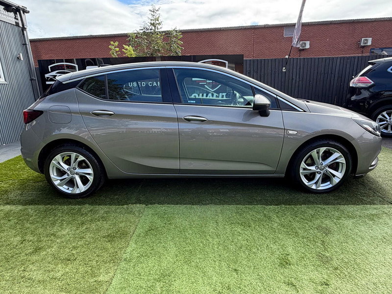 Vauxhall Astra 1.6 CDTi BlueInjection SRi Nav Hatchback 5dr Diesel Manual Euro 6 (s/s) (136 ps) 5dr Manual 2026
