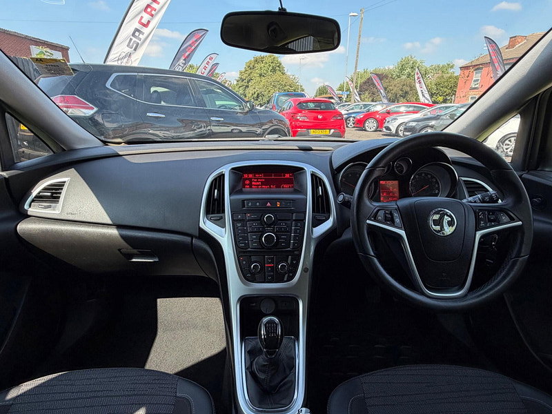 Vauxhall Astra 1.6 CDTi ecoFLEX Excite Hatchback 5dr Diesel Manual Euro 6 (s/s) (110 ps) 5dr Manual 2026