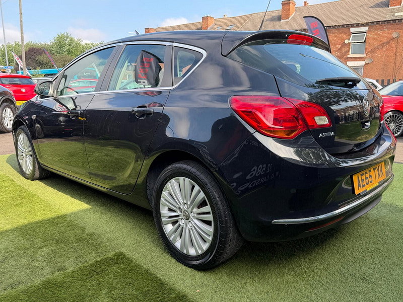 Vauxhall Astra 1.6 CDTi ecoFLEX Excite Hatchback 5dr Diesel Manual Euro 6 (s/s) (110 ps) 5dr Manual 2026