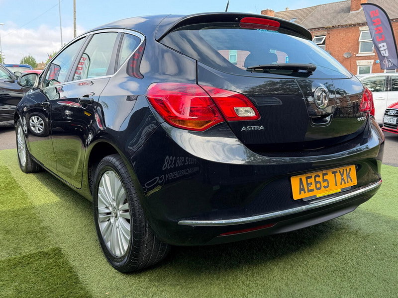Vauxhall Astra 1.6 CDTi ecoFLEX Excite Hatchback 5dr Diesel Manual Euro 6 (s/s) (110 ps) 5dr Manual 2026