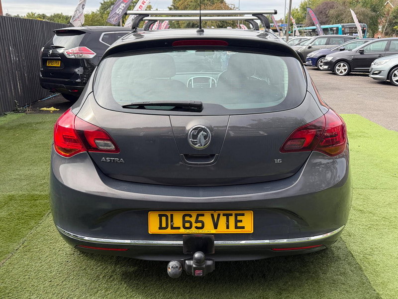 Vauxhall Astra 1.6i SRi Hatchback 5dr Petrol Manual Euro 6 (115 ps) 5dr Manual 2026