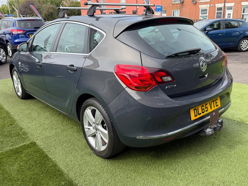Vauxhall Astra 1.6i SRi Hatchback 5dr Petrol Manual Euro 6 (115 ps) 5dr Manual 2026