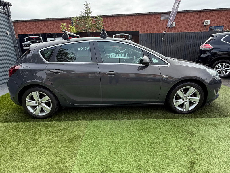 Vauxhall Astra 1.6i SRi Hatchback 5dr Petrol Manual Euro 6 (115 ps) 5dr Manual 2026