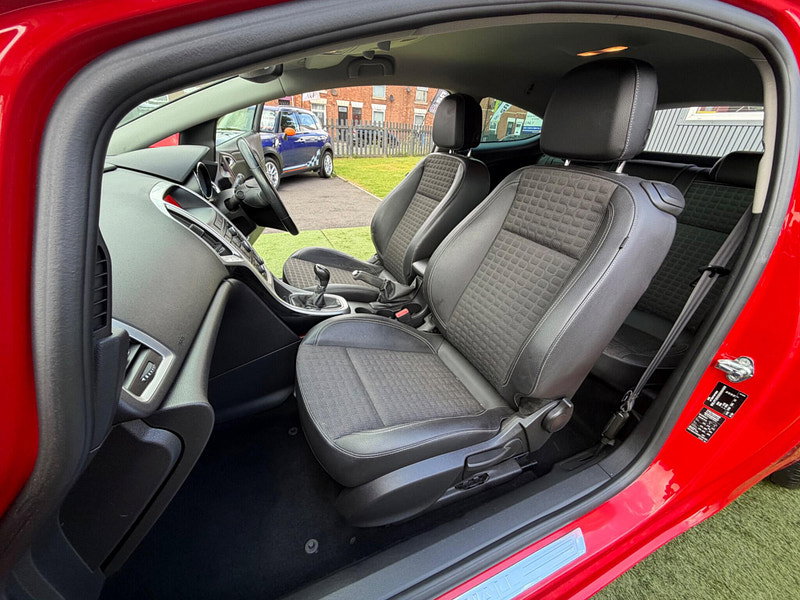 Vauxhall Astra GTC 1.7 CDTi ecoFLEX 109g SRi Coupe 3dr Diesel Manual Euro 5 (s/s) (110 ps) 3dr Manual 2026