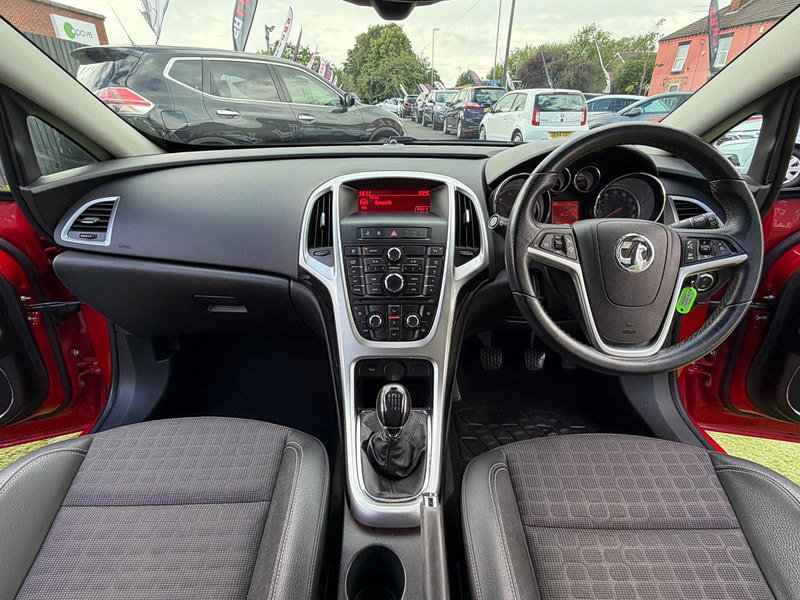 Vauxhall Astra GTC 1.7 CDTi ecoFLEX 109g SRi Coupe 3dr Diesel Manual Euro 5 (s/s) (110 ps) 3dr Manual 2026