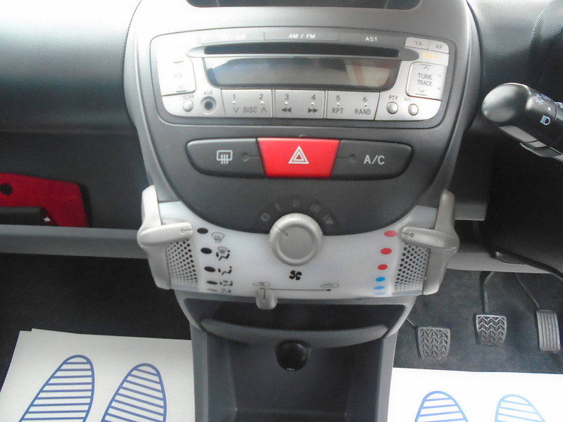Citroen C1 1.0i Splash Hatchback 3dr Petrol Manual Euro 4 (68 ps) 3dr Manual 2026