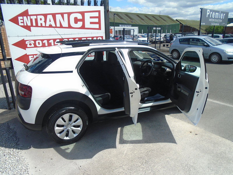 Citroen C4 Cactus 1.6 BlueHDi Feel Hatchback 5dr Diesel Manual Euro 6 (s/s) (100 ps) 5dr Manual 2026