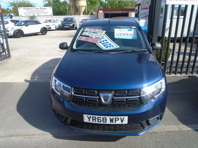 Dacia Sandero 0.9 TCe Essential Hatchback 5dr Petrol Manual Euro 6 (s/s) (90 ps) 5dr Manual 2026