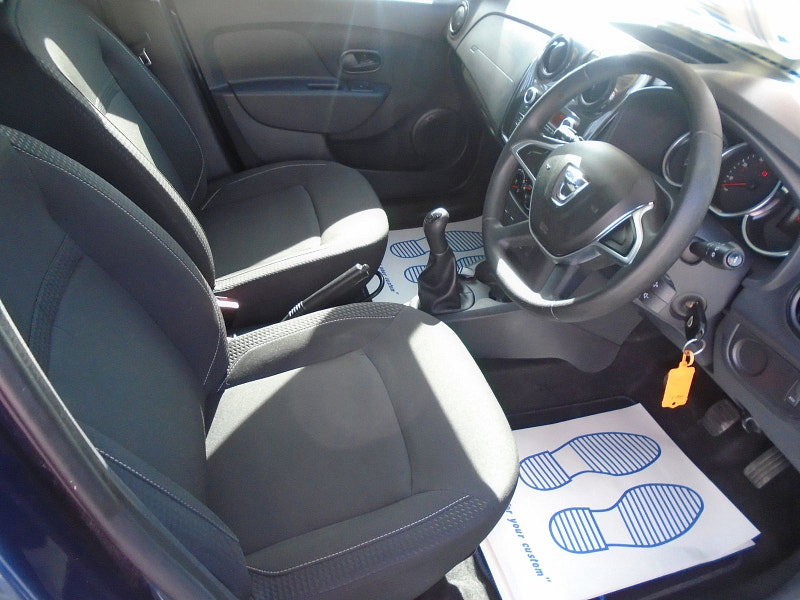 Dacia Sandero 0.9 TCe Essential Hatchback 5dr Petrol Manual Euro 6 (s/s) (90 ps) 5dr Manual 2026