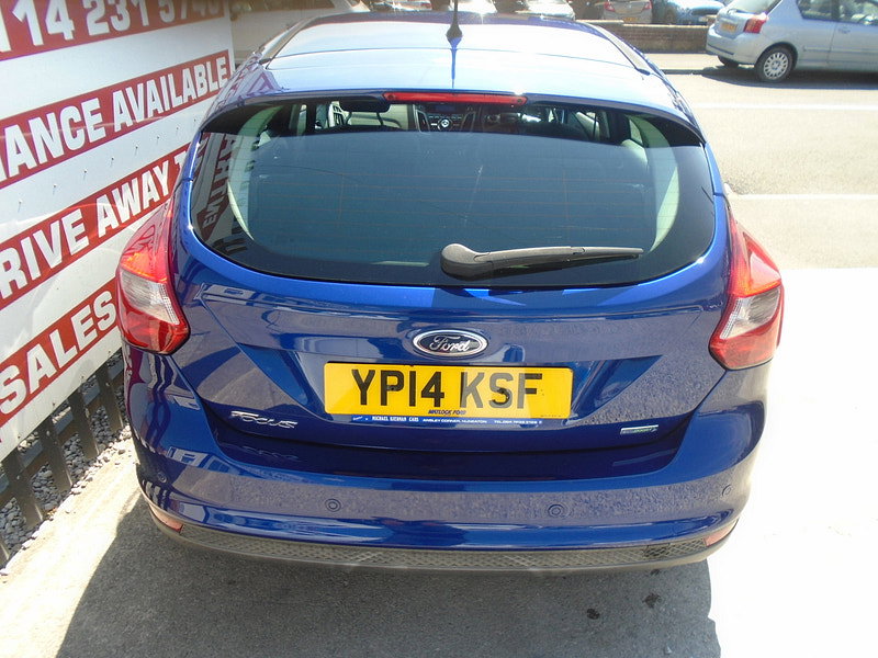 Ford Focus 1.0T EcoBoost Titanium Navigator Hatchback 5dr Petrol Manual Euro 5 (s/s) (125 ps) 5dr Manual 2026