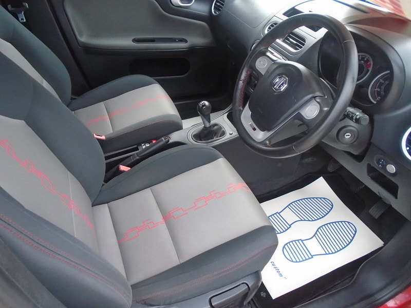 MG MG3 1.5 VTi-TECH 3Form Sport Hatchback 5dr Petrol Manual Euro 6 (s/s) (106 ps) 5dr Manual 2026