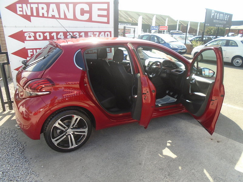 Peugeot 208 1.2 PureTech GT Line Hatchback 5dr Petrol Manual Euro 6 (s/s) (110 ps) 5dr Manual 2026