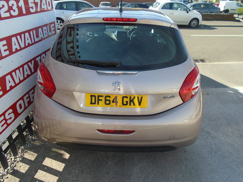 Peugeot 208 1.2 VTi PureTech Active Hatchback 5dr Petrol Manual Euro 5 (82 ps) 5dr Manual 2026