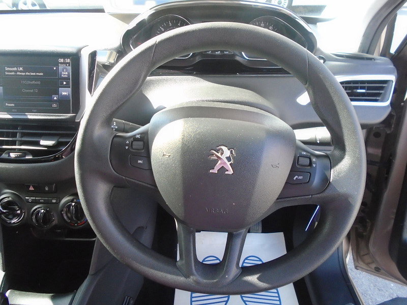 Peugeot 208 1.2 VTi PureTech Active Hatchback 5dr Petrol Manual Euro 5 (82 ps) 5dr Manual 2026