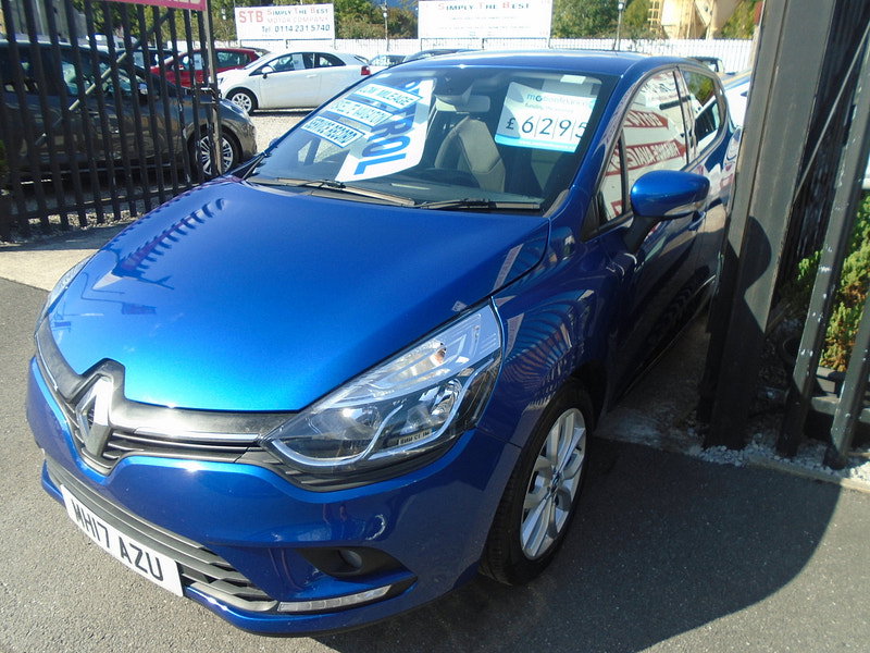 Renault Clio 1.2 16V Dynamique Nav Hatchback 5dr Petrol Manual Euro 6 (75 ps) 5dr Manual 2026