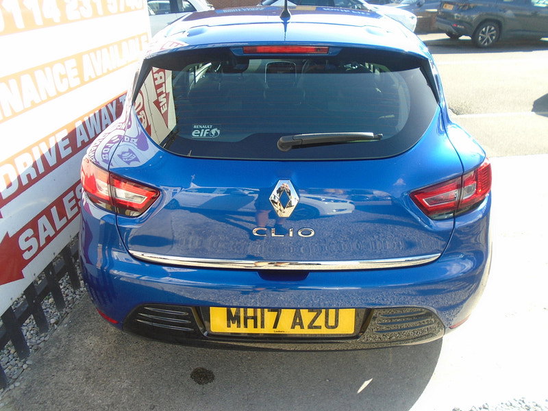 Renault Clio 1.2 16V Dynamique Nav Hatchback 5dr Petrol Manual Euro 6 (75 ps) 5dr Manual 2026