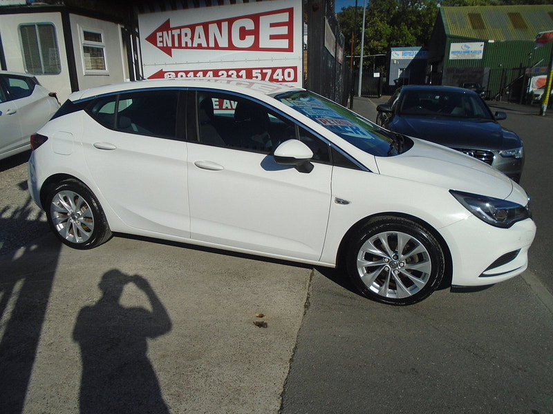Vauxhall Astra 1.4i Energy Hatchback 5dr Petrol Manual Euro 6 (100 ps) 5dr Manual 2026