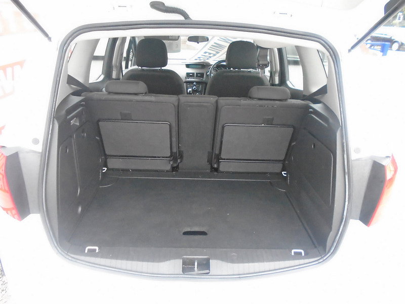 Vauxhall Meriva 1.4i Life MPV 5dr Petrol Manual Euro 6 (100 ps) 5dr Manual 2026