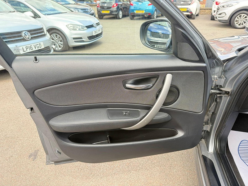 BMW 1 Series 2.0 116i Sport Steptronic Euro 5 5dr 5dr Automatic 2026