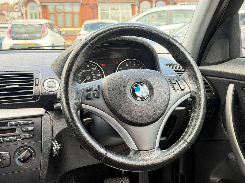 BMW 1 Series 2.0 116i Sport Steptronic Euro 5 5dr 5dr Automatic 2026