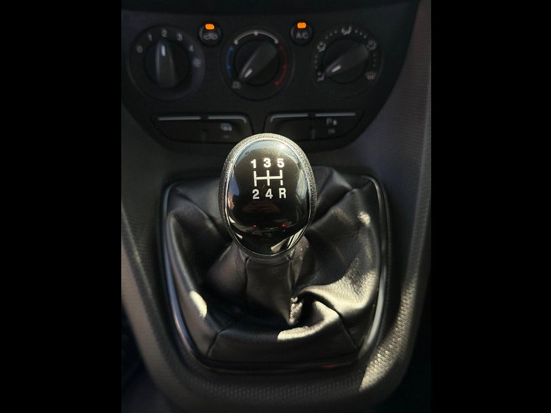 Ford Transit Connect 1.5 TDCi 220 L1 H1 5dr 5dr Manual 2026