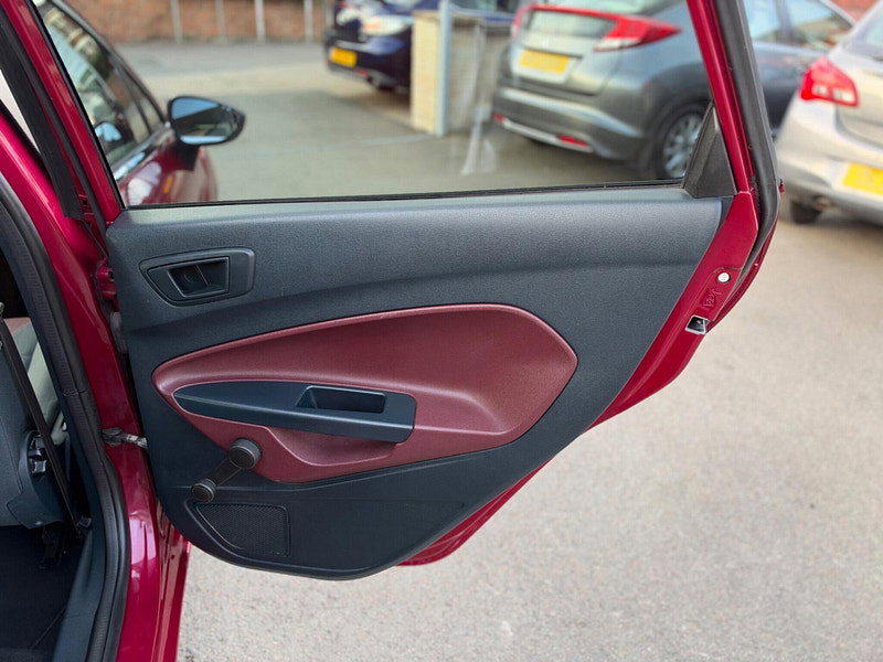 Ford Fiesta 1.6 TDCi DPF Titanium 5dr 5dr Manual 2026