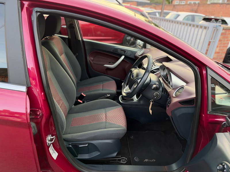 Ford Fiesta 1.6 TDCi DPF Titanium 5dr 5dr Manual 2026