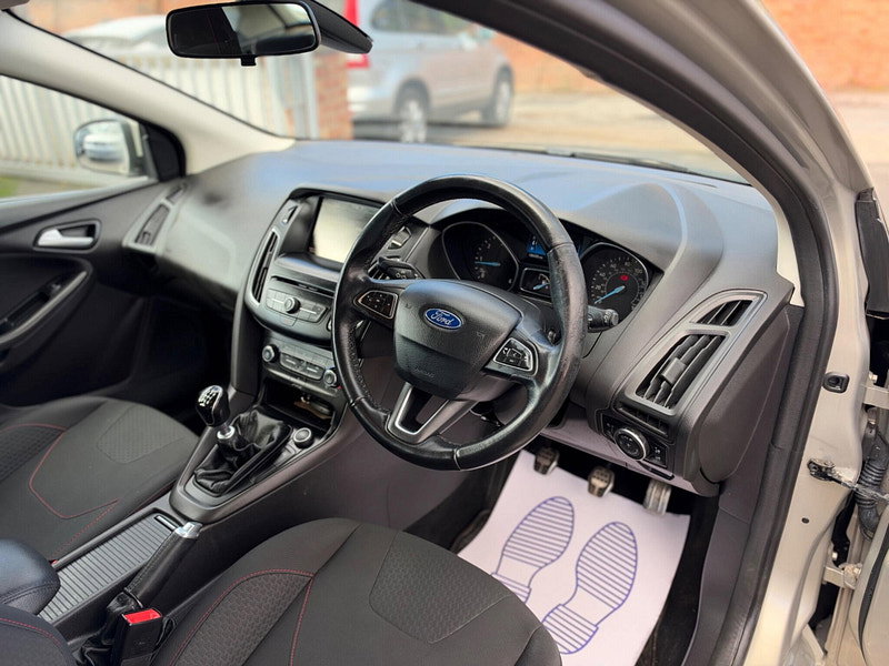 Ford Focus 1.6 TDCi Zetec S Euro 5 (s/s) 5dr 5dr Manual 2026